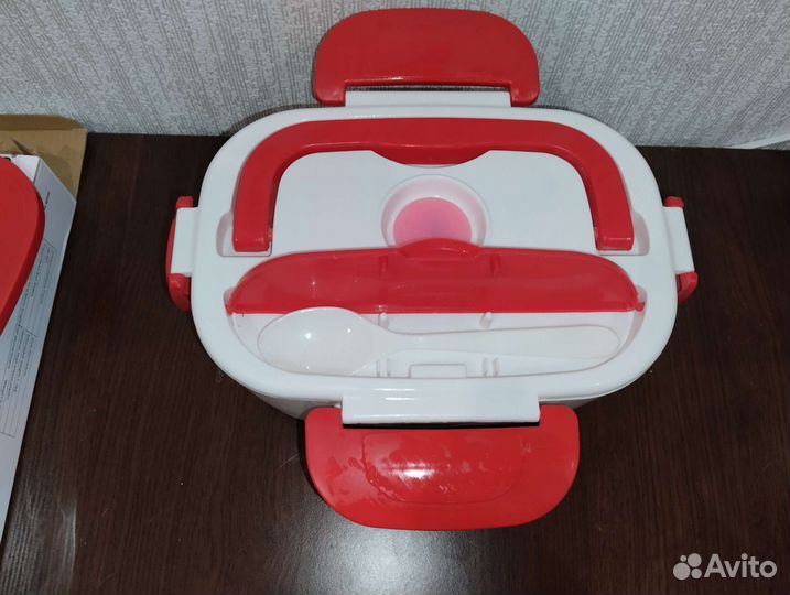 Ланч бокс (контейнер для еды)