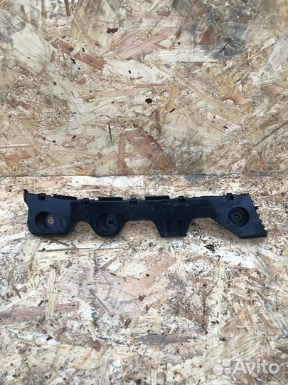 Кронштейн бампера заднего левый Mazda CX 5 KE