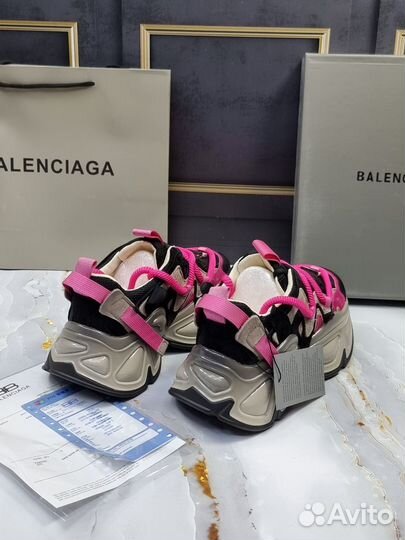 Кроссовки женские balenciaga