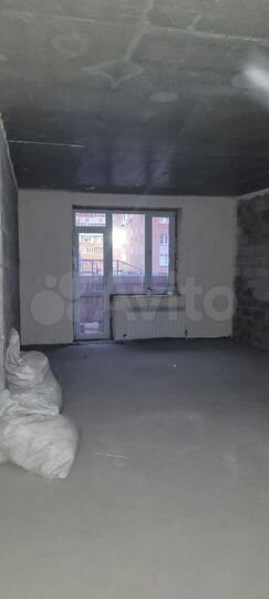 2-к. квартира, 77,4 м², 1/9 эт.