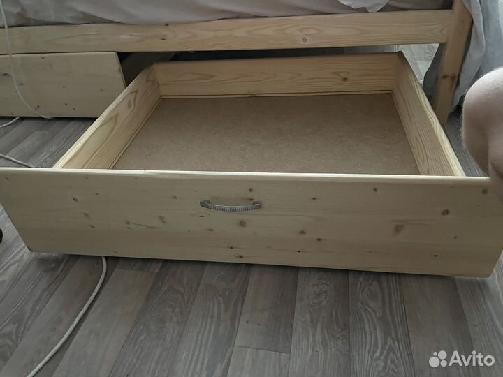 2 ящика подкроватных на колесиках