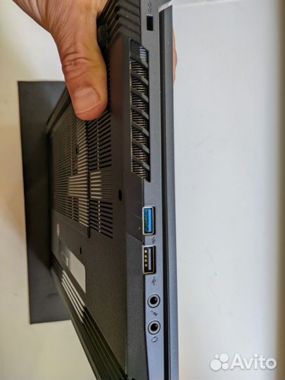 Продам ноутбук игровой (новый)