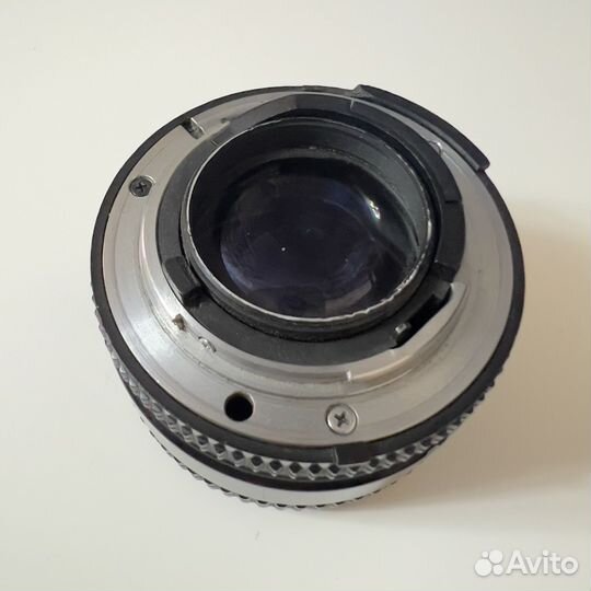 Объектив Nikon 50 1.4D на запчасти