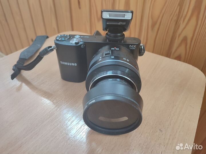 Samsung nx1100