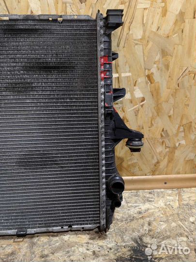 Раиатор Охлаждения Туарег 1 7L6121253 бу оригинал