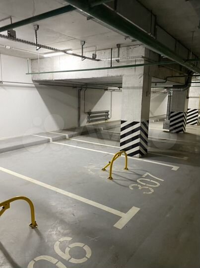 Машиноместо, 14 м²