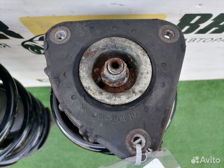 Стойки амортизаторов передние (комплект) Ford Kuga