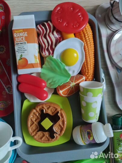 Набор детской посуды и продуктов