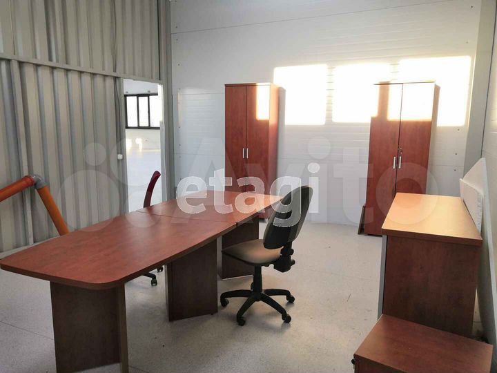 Сдам торговое помещение, 400 м²