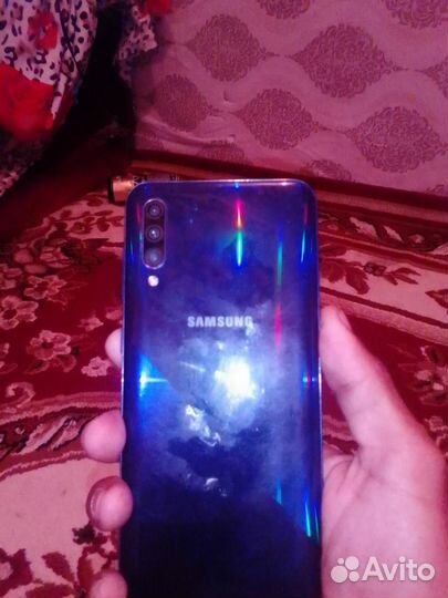 Samsung Galaxy A30, 3/32 ГБ