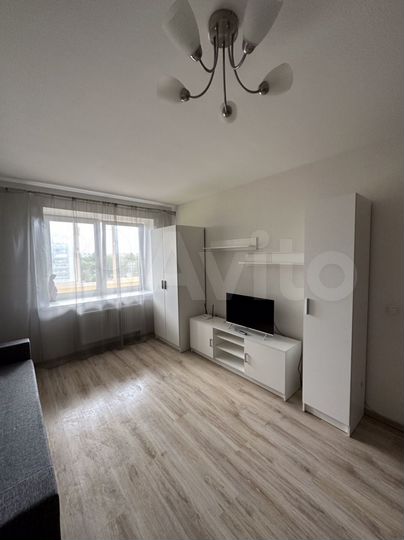 1-к. квартира, 42 м², 7/9 эт.