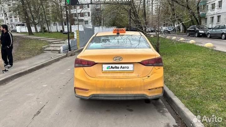 Hyundai Solaris 1.4 AT, 2018, 300 000 км