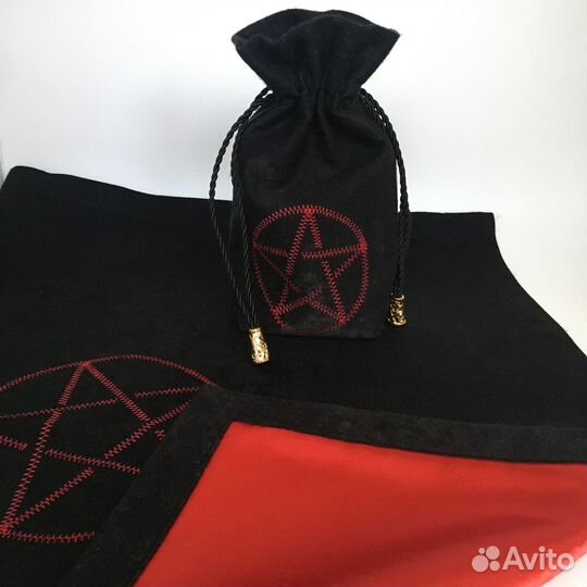 Набор скатерть и мешочек для рун, таро (вышивка)