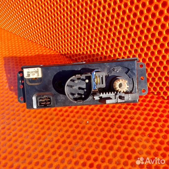 Блок управления отопителем daewoo nubira