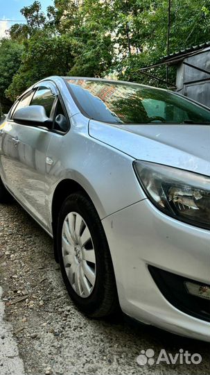 Opel Astra 1.6 МТ, 2013, 149 000 км