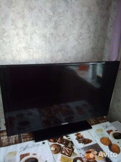 Телевизор ЖК на запчасти