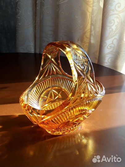 Конфетница. Богемия. Чехословакия