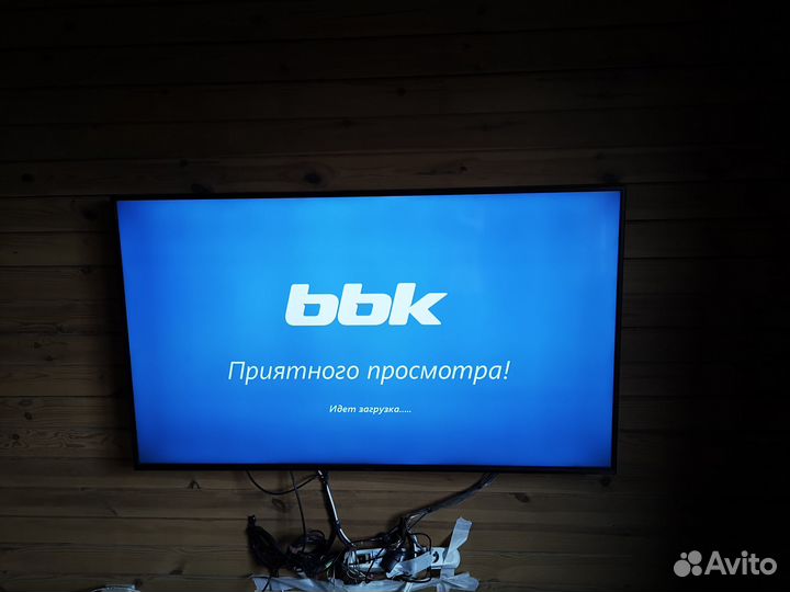 Телевизор ввк LEX – 6027/UTS2C. Б/у. 2018 г.в