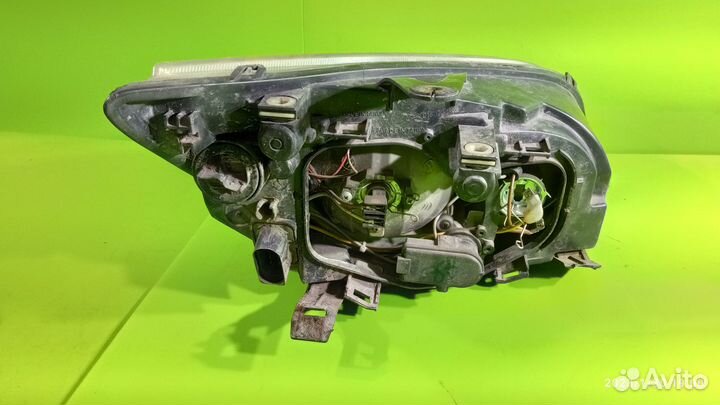 Фара левая для Ford Focus 2 2005-2008
