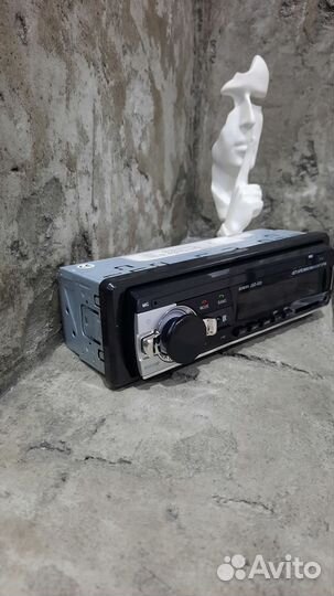 Автомагнитола с USB, BT, AUX (Новая)