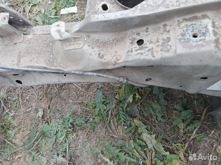 Лонжерон передний левый Nissan Tiida