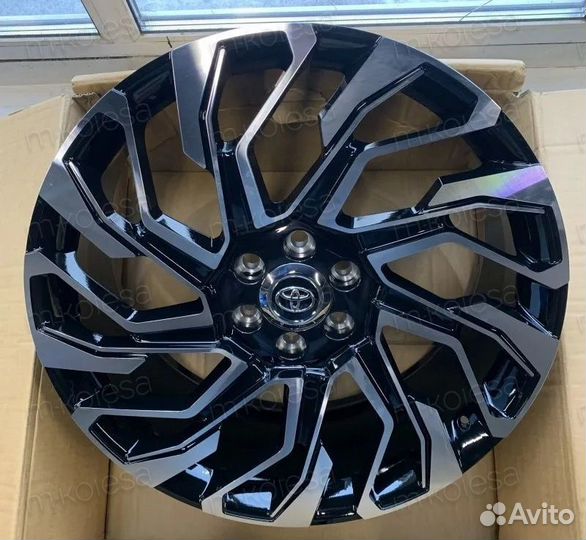 Кованые диски R24 Toyota LC 300 Lexus LX 600