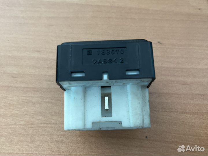 Блок управление зеркал Mitsubishi