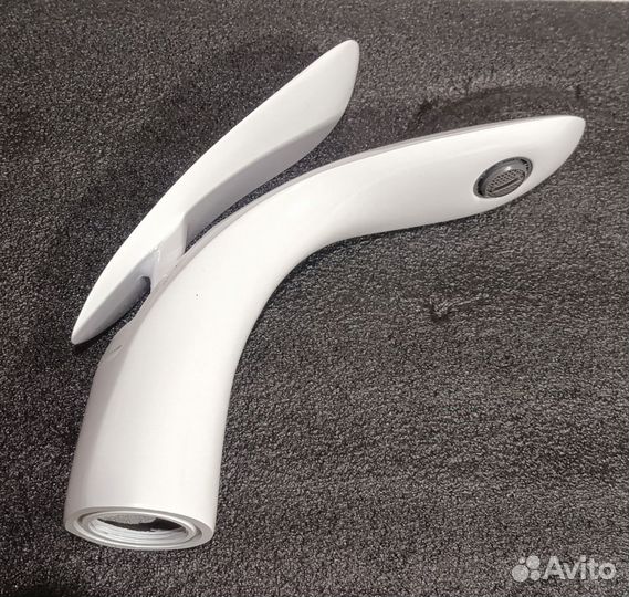 Смеситель для раковины