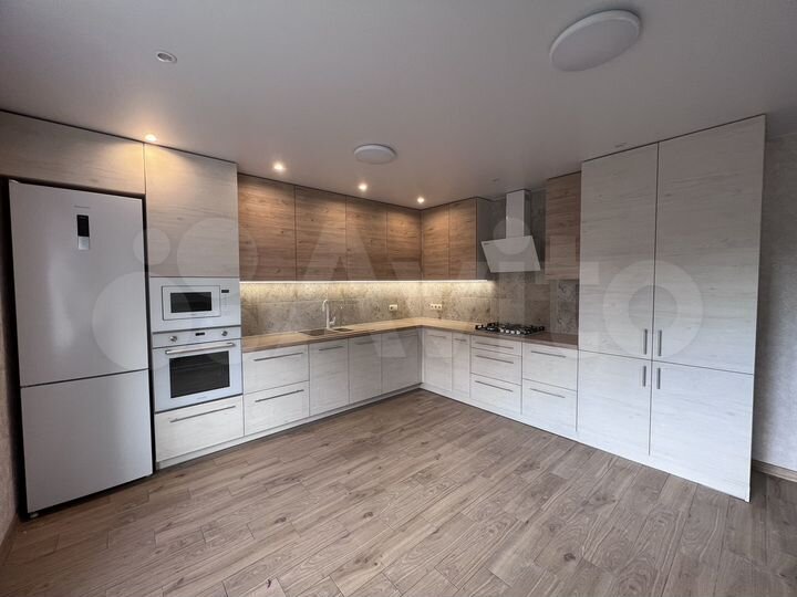 Дом 141,8 м² на участке 5 сот.