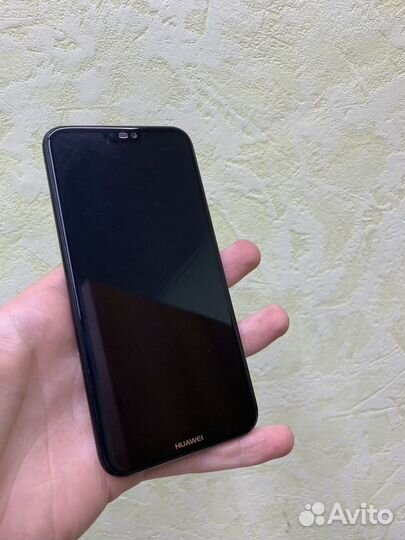 HUAWEI P20 Lite, 4/64 ГБ