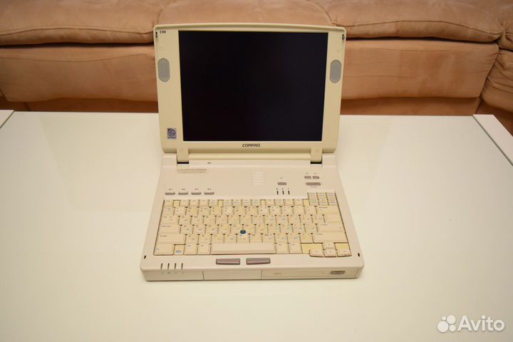Ретро ноутбук Compaq