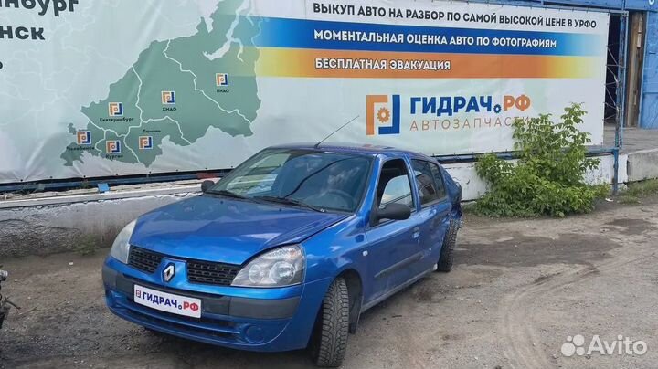 Фонарь задний стоп сигнал Renault Symbol 8200513926