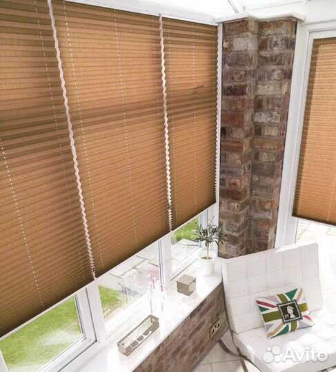 Жалюзи и рулонные шторы на окна