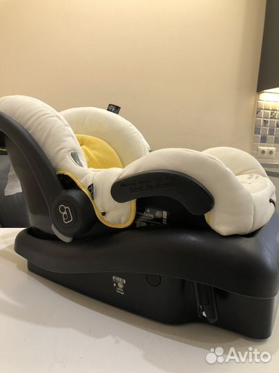 Детское автокресло от 0 Maxi Cosi с isofix