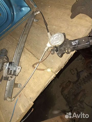 Стеклоподъемник передний правый Mitsubishi galant7