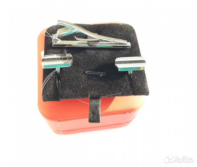 Продам новые запонки (2 комплекта)