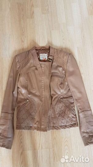 Кожаная куртка stradivarius