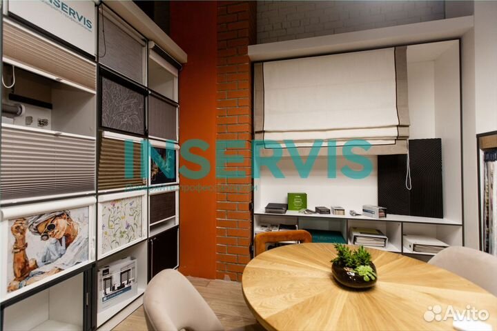 Жалюзи на пластиковые окна