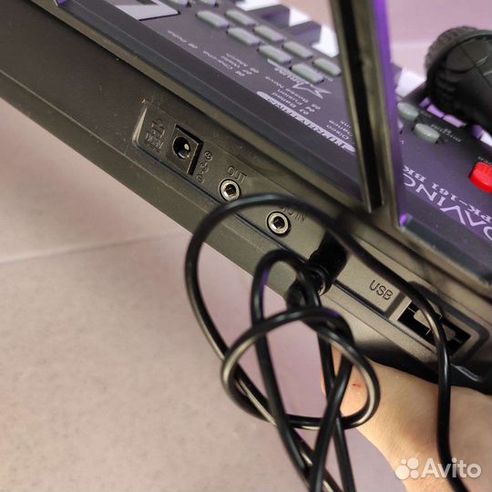 Синтезатор новый 61 клавиша