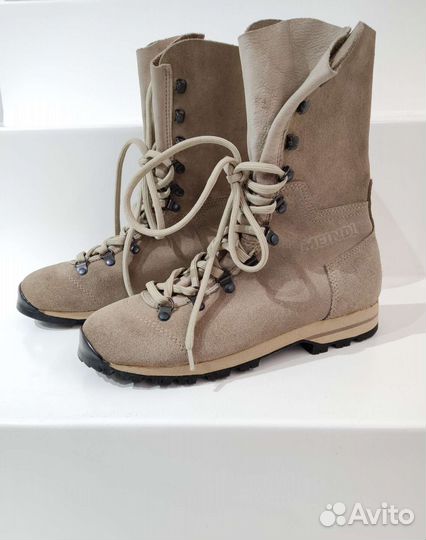 Ботинки-берцы для треккинга женские Meindl