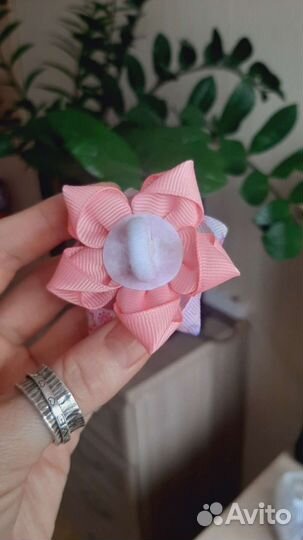 Заколки, резинки для волос. Новые