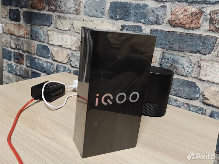 Vivo iQOO Z9x, 8/128 ГБ