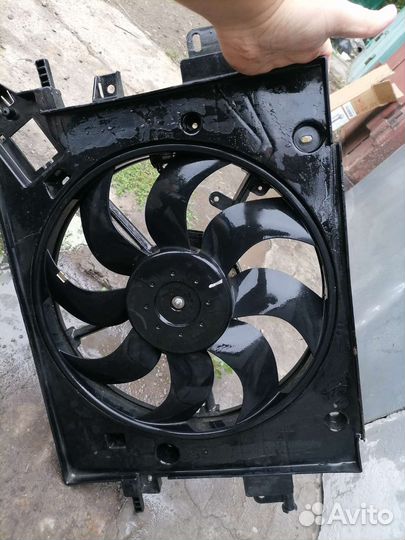 Диффузор с вентилятором рено дастер