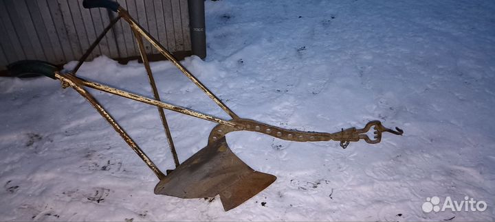 Конный плуг