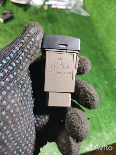 Кнопка корректора фар Haima 3 седан 1.8 2011