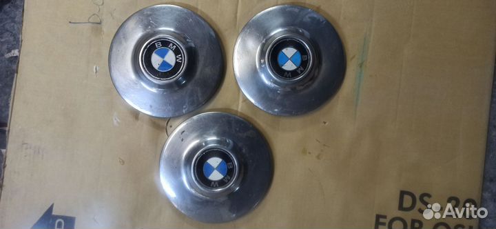 Колпаки на диски BMW