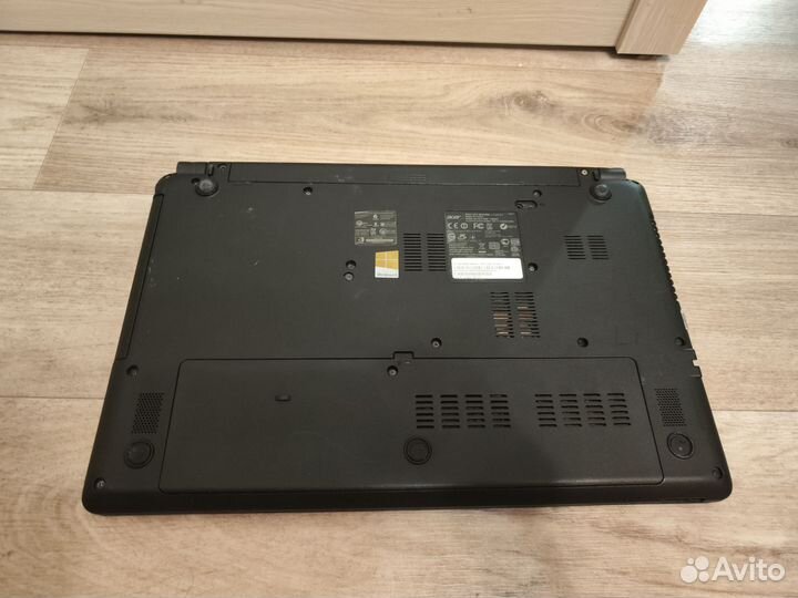 Ноутбук acer, есть дефект