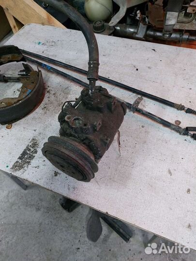 Компрессор кондиционера Kia Sportage 1