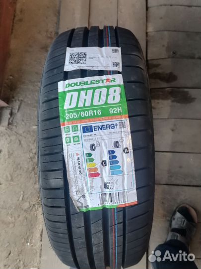 DoubleStar Maximum DH08 205/60 R16 92