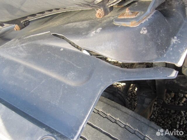 Крыло переднее правое верхняя часть Mercedes Benz